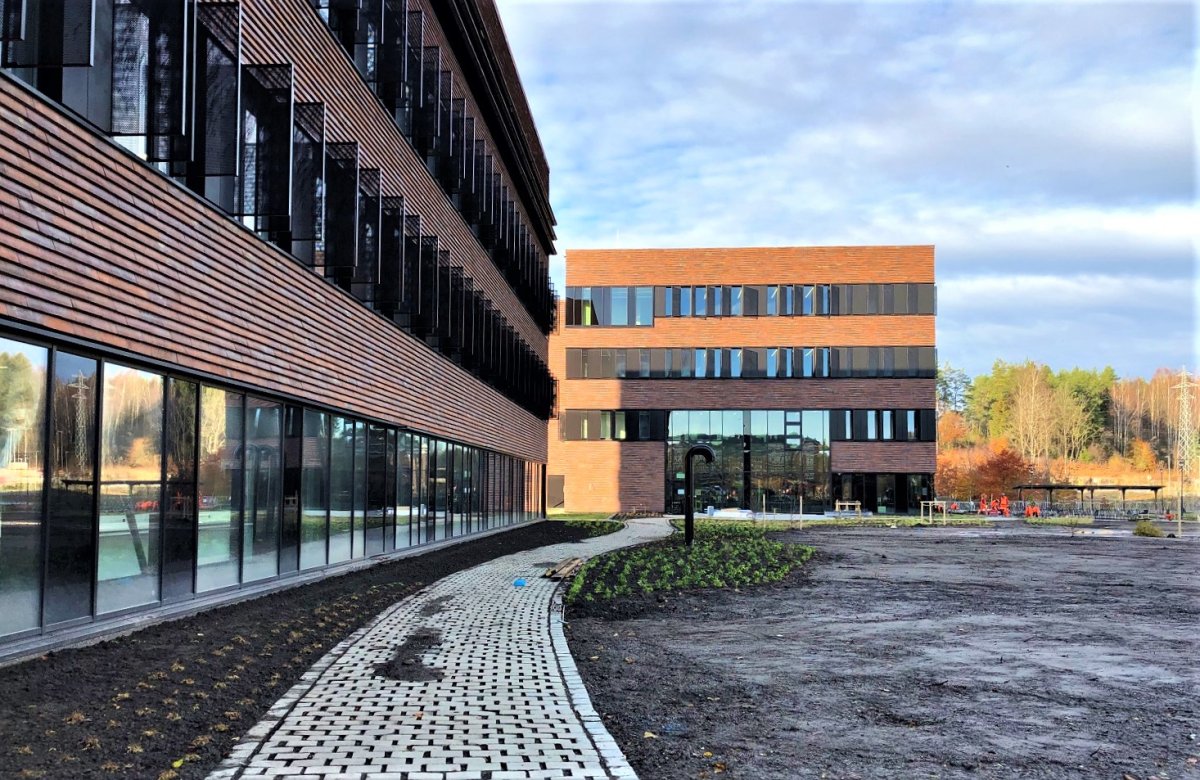 viktig-inntil-videre-er-det-begrenset-laboratoriekapasitet-ved